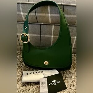 New w/tags and receipt Coach Cashin Carry please READ DESCRIPTION THANK YOU